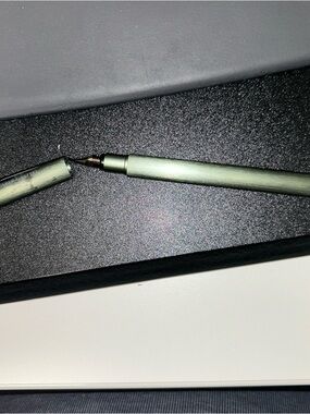 Faber-Castell Neo Slim Aluminum Fountain Pen - Olive Green